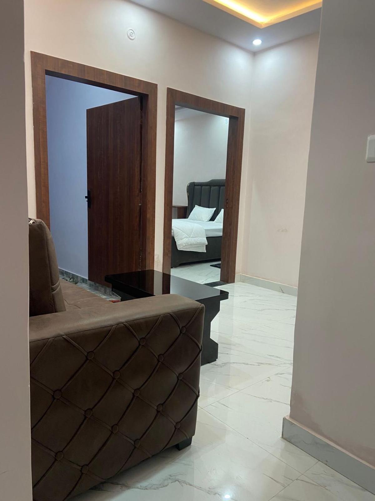Nirmal Niwas Hotel Varanasi Ngoại thất bức ảnh