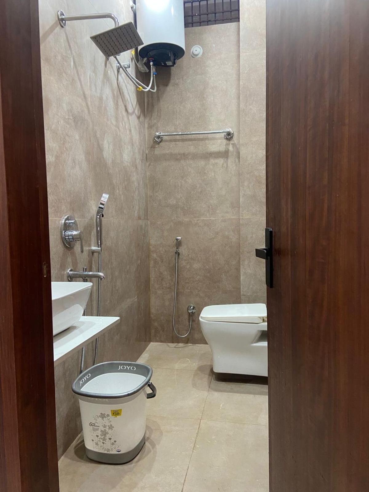 Nirmal Niwas Hotel Varanasi Ngoại thất bức ảnh
